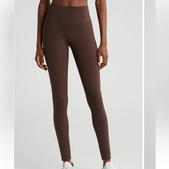 Like new Varley FreeSoft High Wasit Leggings in Coffee Bean - size small - Picture 7 of 10